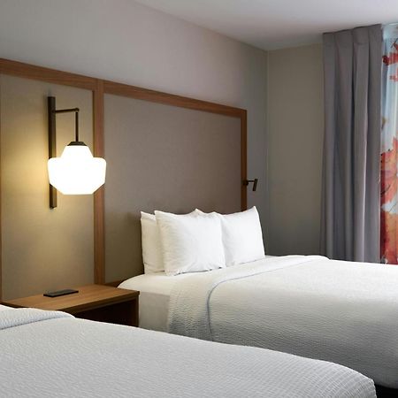 Fairfield Inn And Suites By Marriott Winchester Exteriör bild