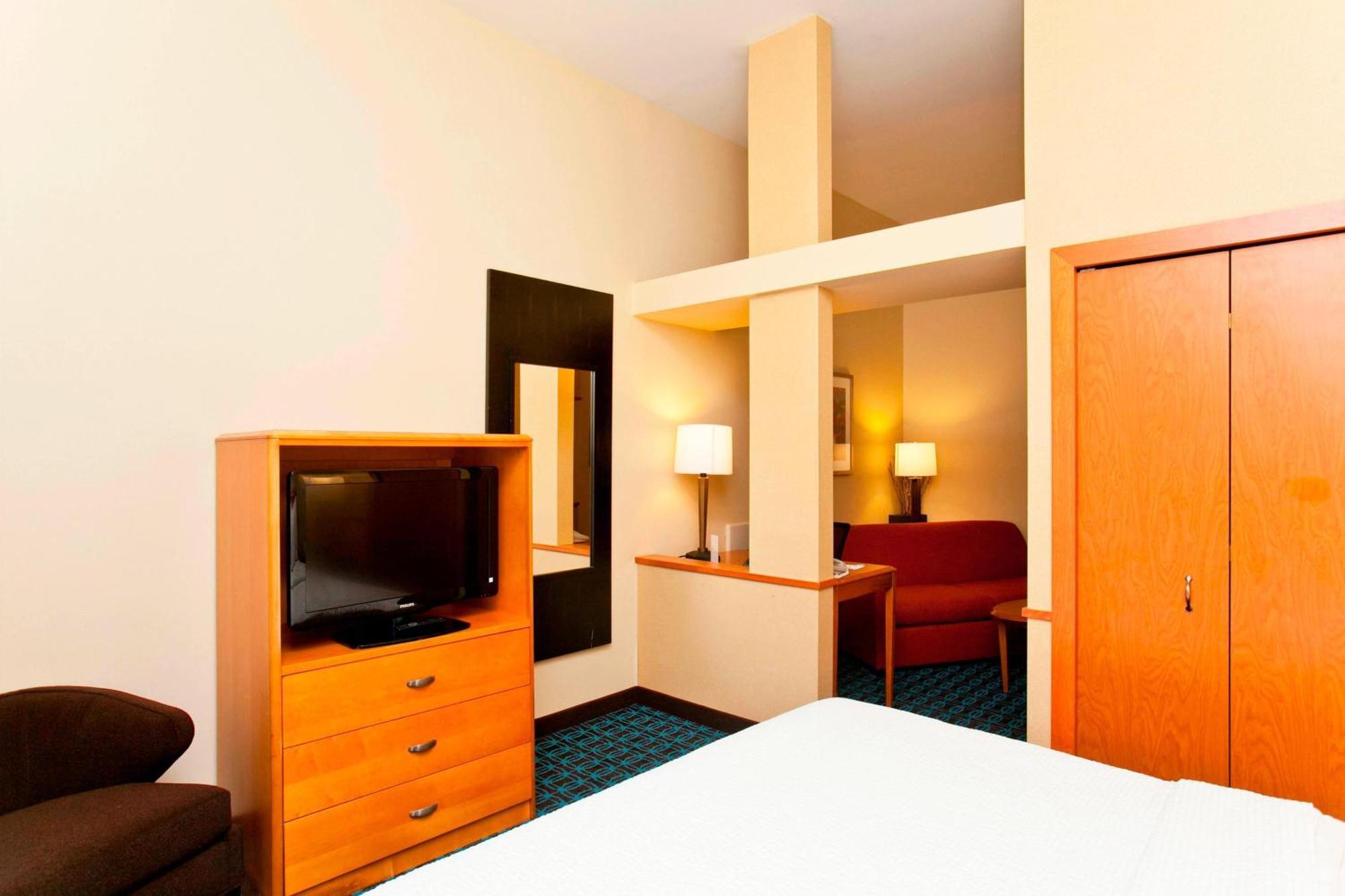 Fairfield Inn And Suites By Marriott Winchester Exteriör bild