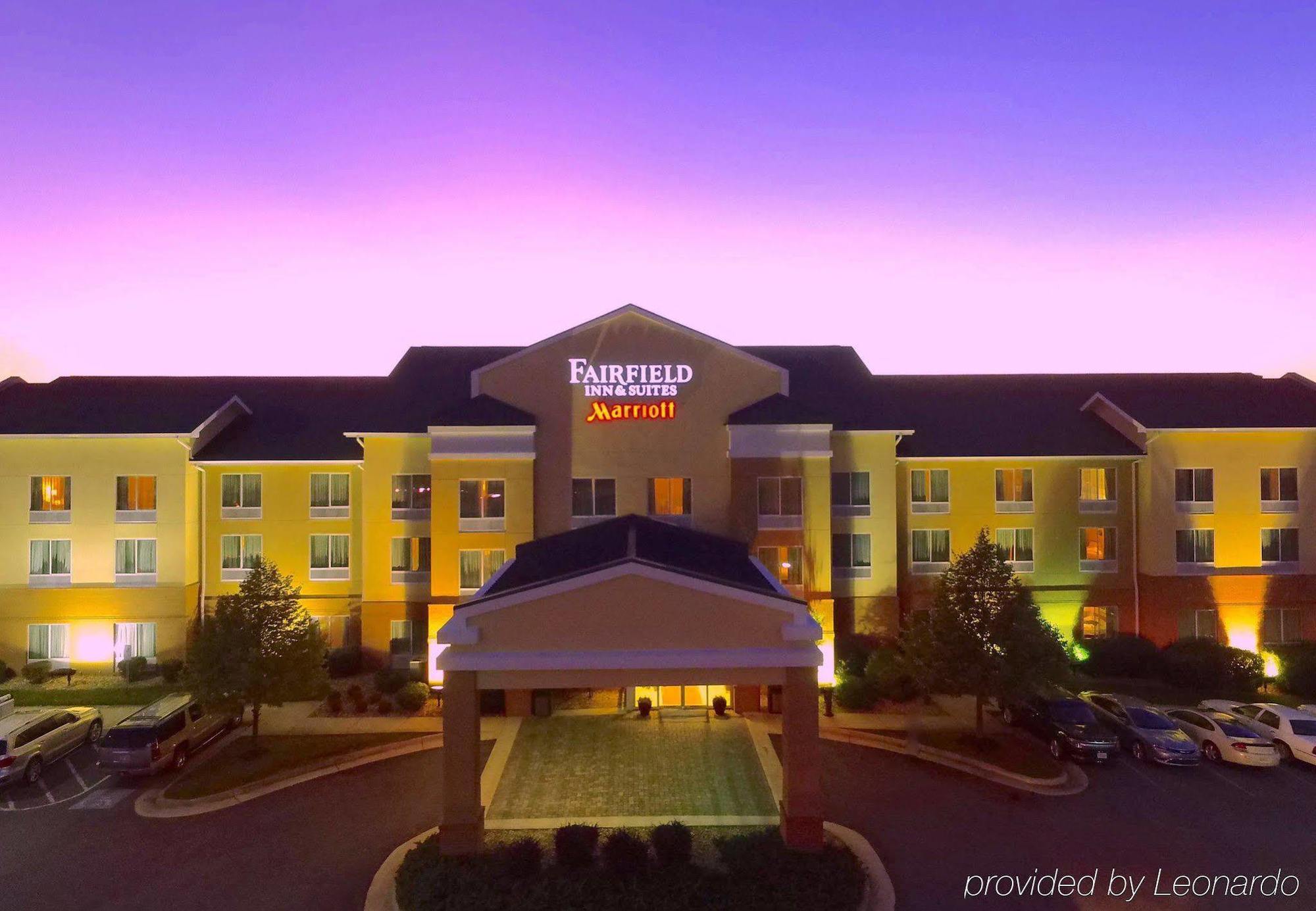 Fairfield Inn And Suites By Marriott Winchester Exteriör bild